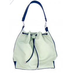 Bucketbag aus Canvas mint...